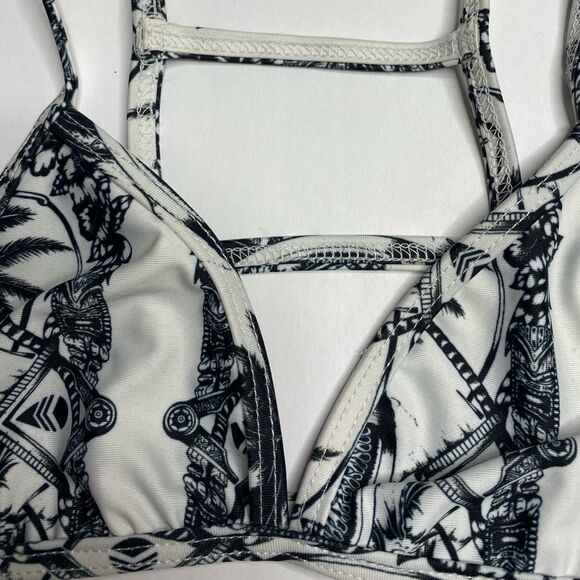 Stone Fox Swim Young & Reckless‎ Aloha Bikini Top - Picture 5 of 7